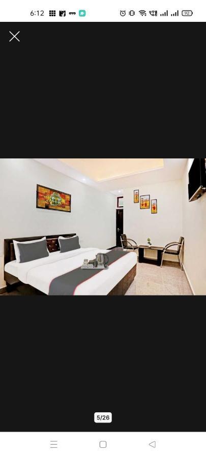 Hotel O K R Resdiancy Near Botanic Garden Of Indian Republic Noida Exteriér fotografie